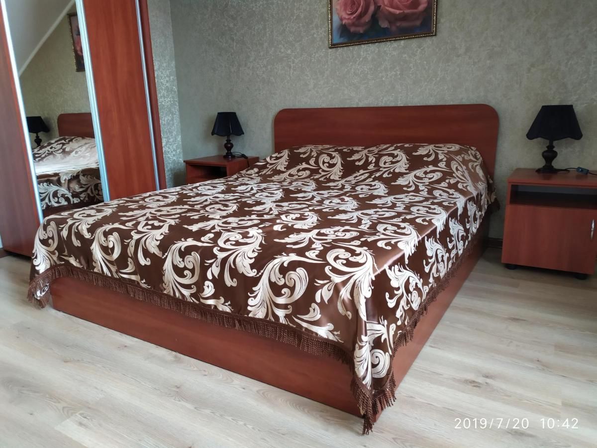 Отель NaNa Бердянск