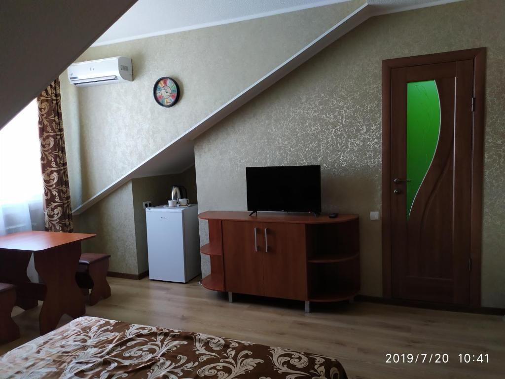 Отель NaNa Бердянск