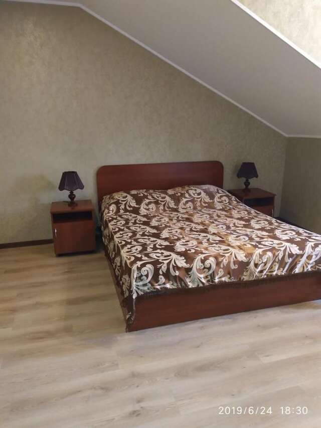 Отель NaNa Бердянск-18